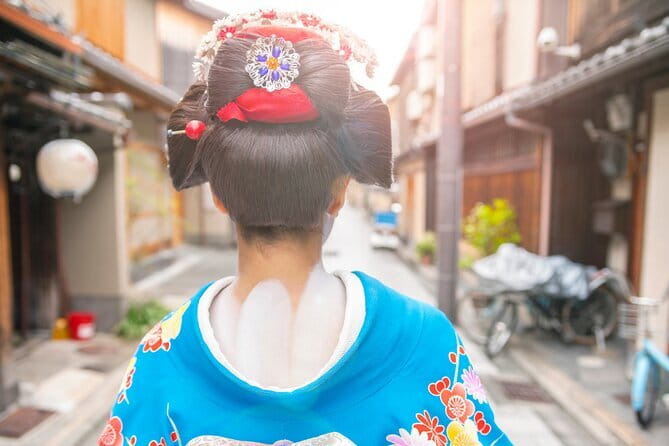 1 Hour Geisha Show in Kyoto - The Q&A is where the experience comes alive