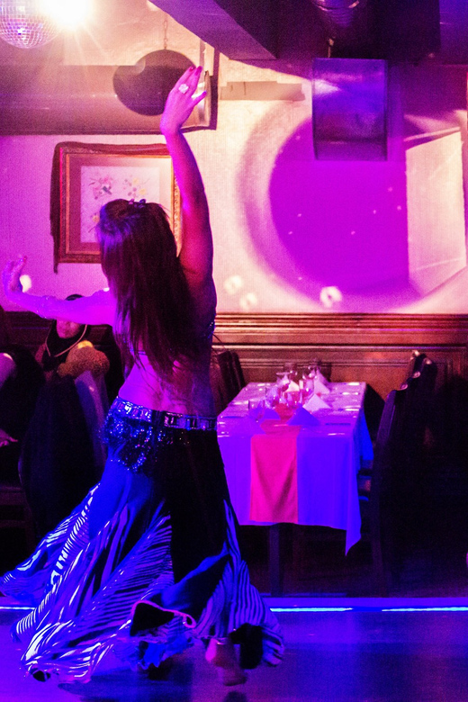 1001 Turkish Night Dinner Show in Istanbul - The drive from central Istanbul to the Bosphorus