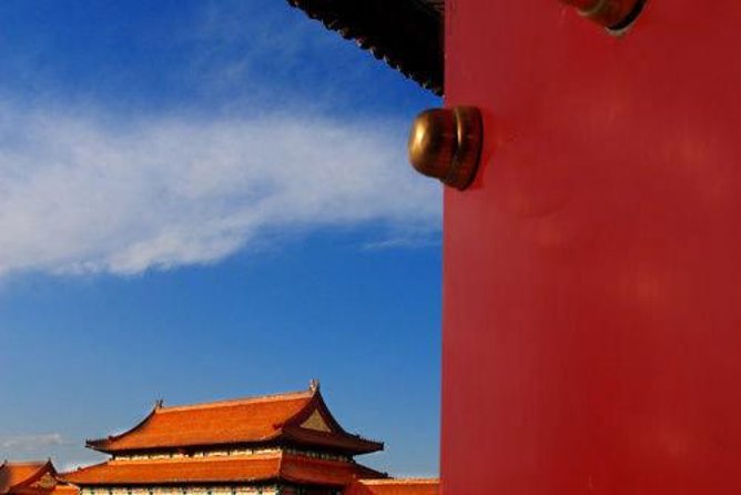 2-Day Private Beijing Highlight Tour with Great Wall and Optional Evening Show - Day two begins at the Ming Tombs