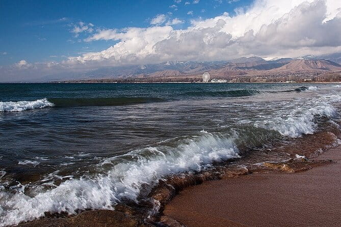 3 Day Issyk Kul Lake Experience with Yurt Stay and Eagle Show - The yurt stay and the eagle-show question