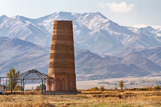 3 Day Issyk Kul Lake Experience with Yurt Stay and Eagle Show - What the $750 price includes