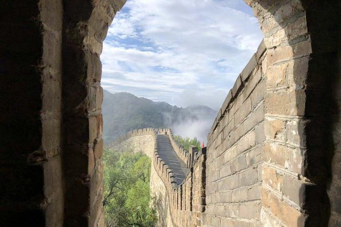 3-Day Private Beijing Sightseeing Tour with Peking Duck, Hot Pot plus Optional Show - Day 2: Ming Tombs and the Mutianyu Great Wall