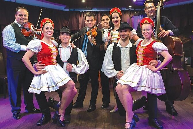 4 Course Dinner Cruise with Operetta, Folk Show and Welcome Drink - Dinner: four courses, with some important limits