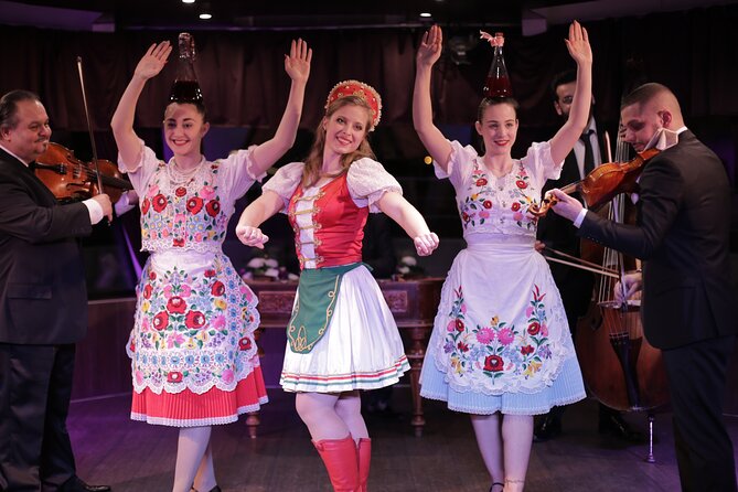 4 Course Dinner Cruise with Operetta, Folk Show and Welcome Drink - Music, operetta, and Hungarian folk dancing