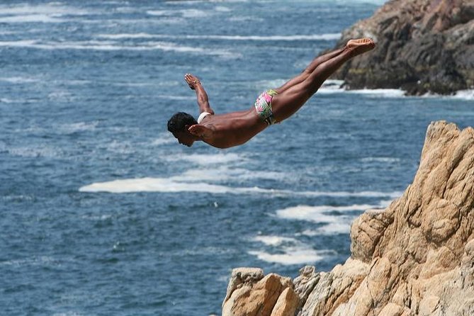 4hr Fun Guide Tour For Cruisers or Hotels Guests with Divers Show - What the four-hour schedule really means