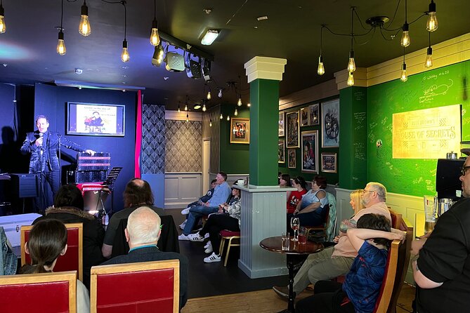 90 Minute Family Close-Up Magic and illusionism Show in Blackpool - Audience participation and children on stage