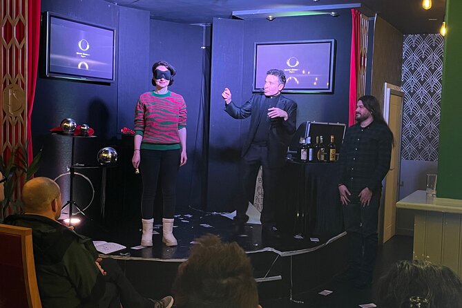 90 Minute Family Close-Up Magic and illusionism Show in Blackpool - Is the $19.44 ticket good value?