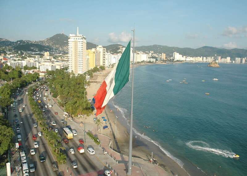 .Acapulco History Cultural Tour & Cliff Divers Show w/Lunch - Los Flamingos Hotel and the Tarzan connection