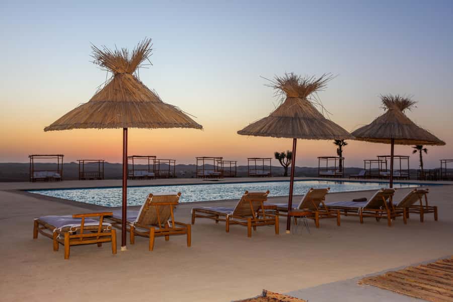 Agafay Desert Luxury Package Quad, Camel, Pool & Dinner Show - Who will enjoy this half-day outing