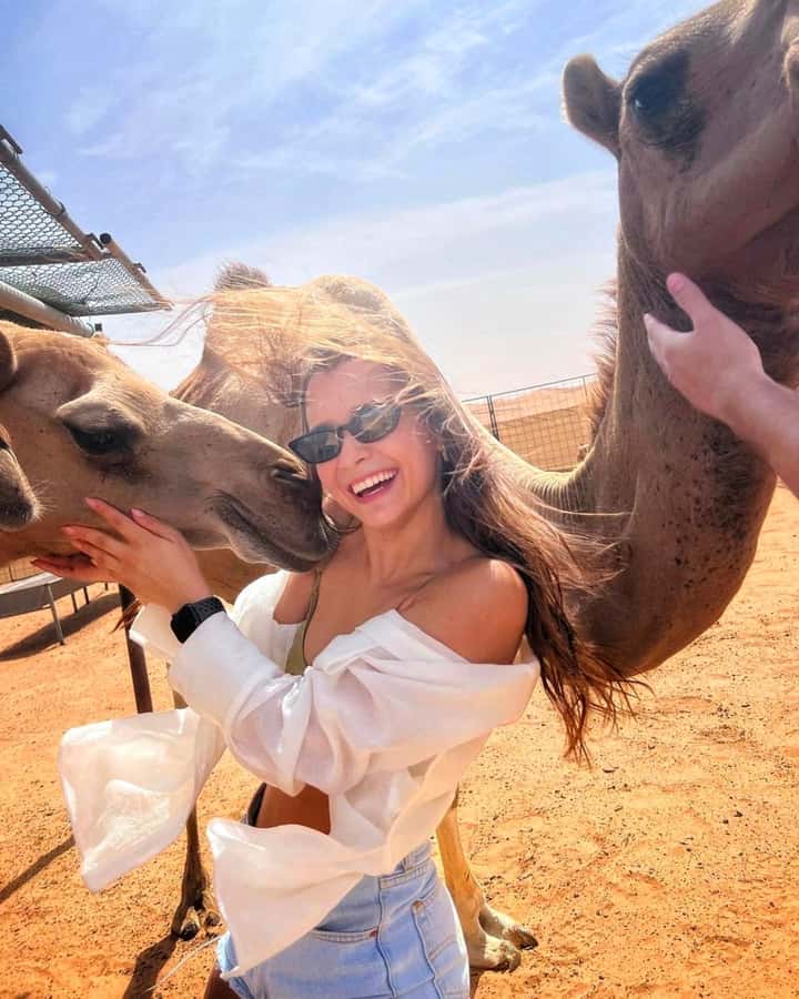 Agafay Tour: Sunset, Dinner, Camel ride, Quad and fire show - Why Agafay works for a short desert evening