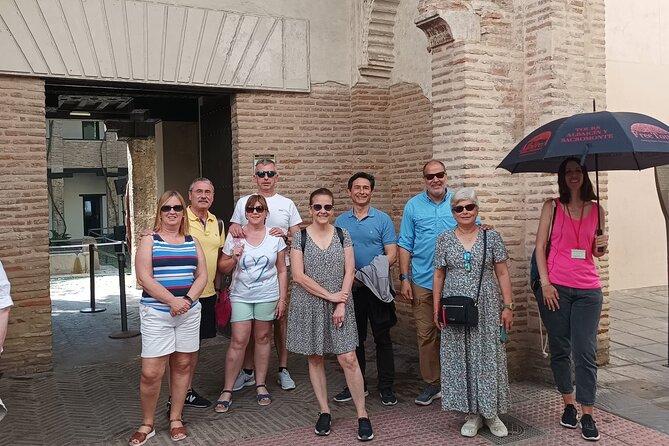 Albaicín and Sacromonte Walking Tour and Flamenco Show - Key points to know before booking