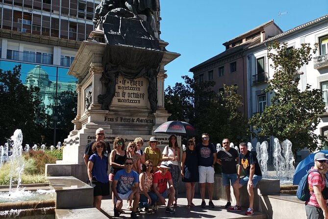 Albaicín and Sacromonte Walking Tour and Flamenco Show - Sacromonte and the cave-house streets