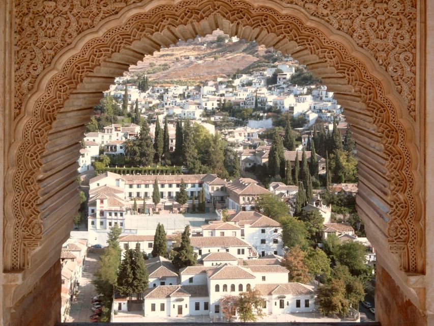 Albaicín & Sacromonte: Tour with Flamenco Show - Key points to know before booking
