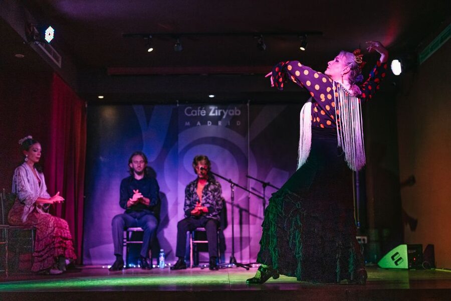 "Algarabía": Flamenco Show at Café Ziryab. Madrid - Why the intimate seating matters