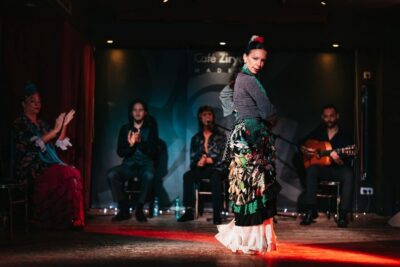 “Algarabía”: Flamenco Show at Café Ziryab. Madrid