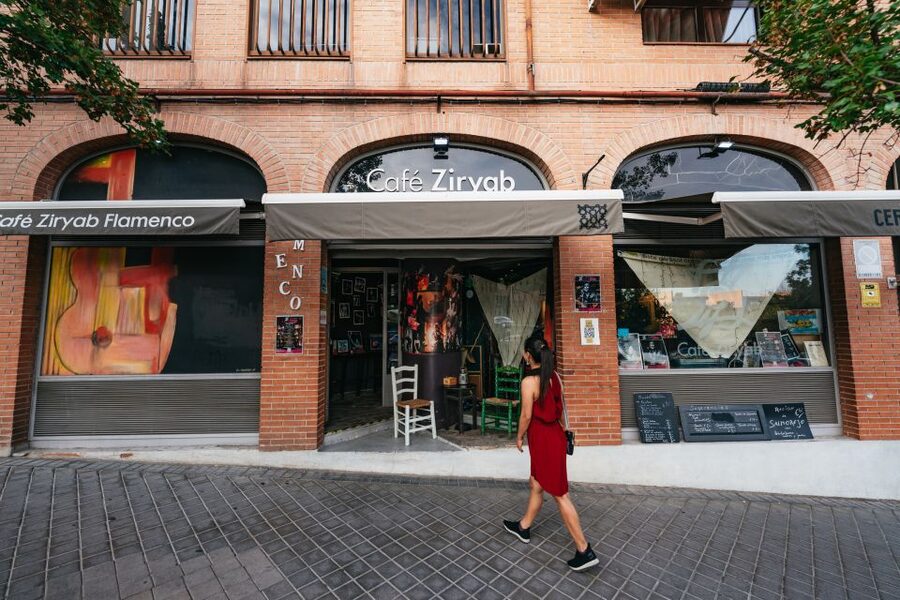 "Algarabía": Flamenco Show at Café Ziryab. Madrid - Art, décor, and the Ziryab idea