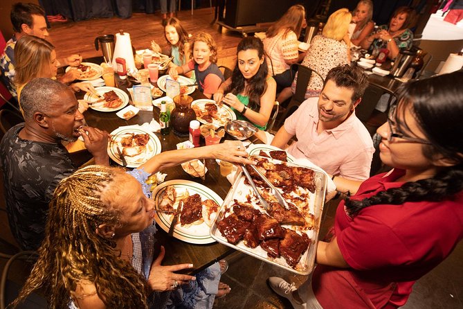 All You Can Eat BBQ Dinner and Show at Tropical Isle with Sightseeing Cruise - Finding the best seat before the 6:00 pm departure