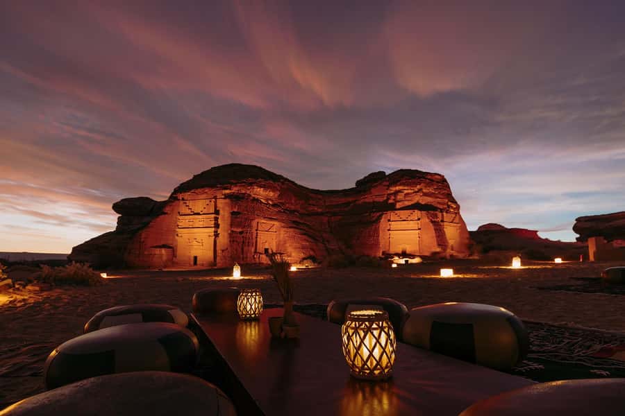 AlUla: Hegra After Dark Show with Chariot Ride - Why Hegra feels different after sunset