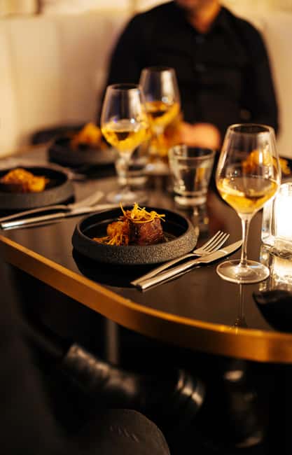 Amsterdam: Midnight Masquerade Dinner Show - What the Midnight Masquerade really is