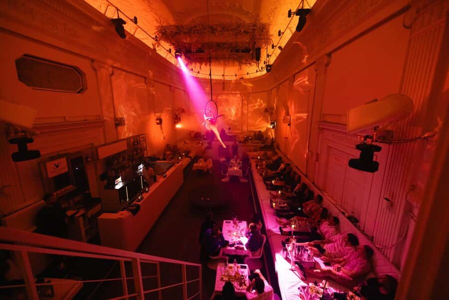 Amsterdam: Midnight Masquerade Dinner Show - What happens after dinner
