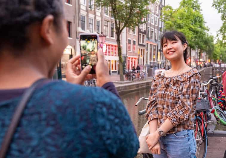 Amsterdam: Red Light Tour Exclusive + Peep Show - Key points to know before you book