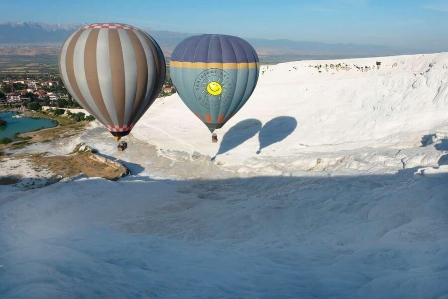 Antalya/Belek/Lara: Land Of Legends Night Show Transfer - Shared service or private group?