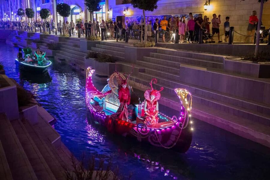 Antalya: Land of Legends Night Show Transfer & Boat Parade - The boat parade and water shows