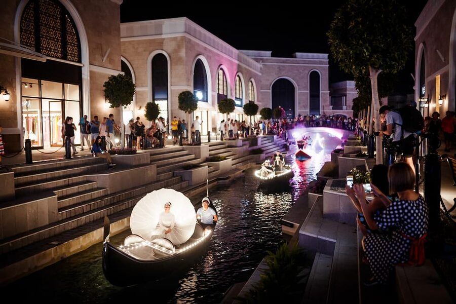 Antalya: The Land of Legends Night Show & Shopping Avenue - How to make the most of the five hours