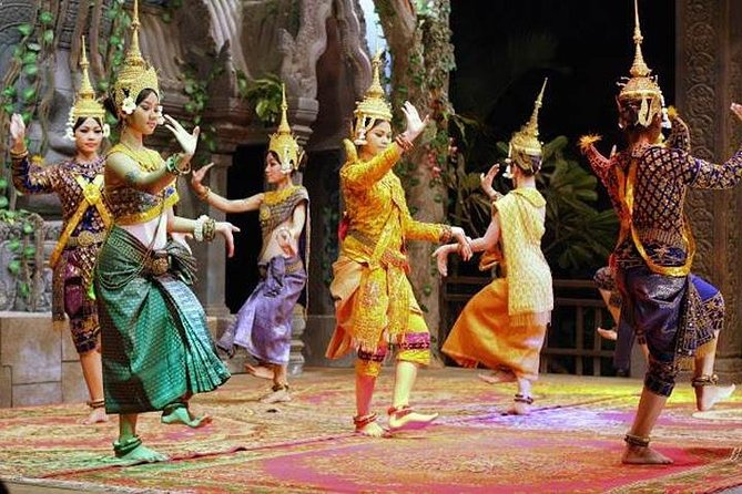 Apsara Dance Performance - Including Buffet Dinner & Hotel Pickup - Transport by tuk-tuk or minivan