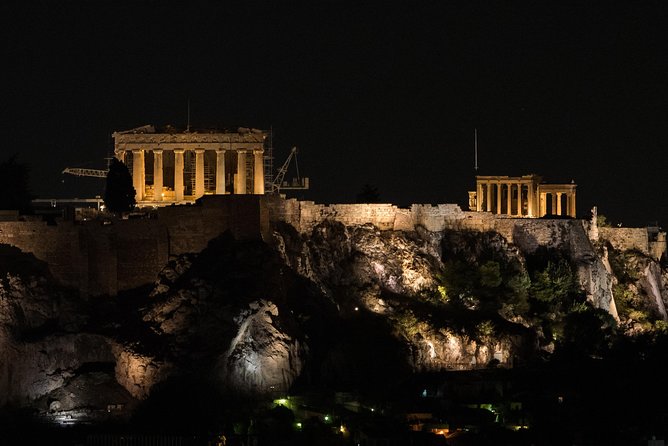Athens Night Sightseeing Tour with Greek Dinner Show - Walking into Plaka changes the pace