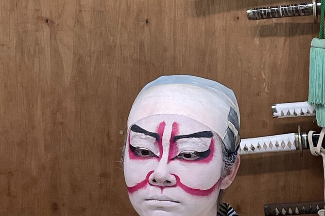 Authentic Kabuki Transformation & Mini Performance at Aioiza Gifu - Kabuki makeup, costume, and your turn on stage