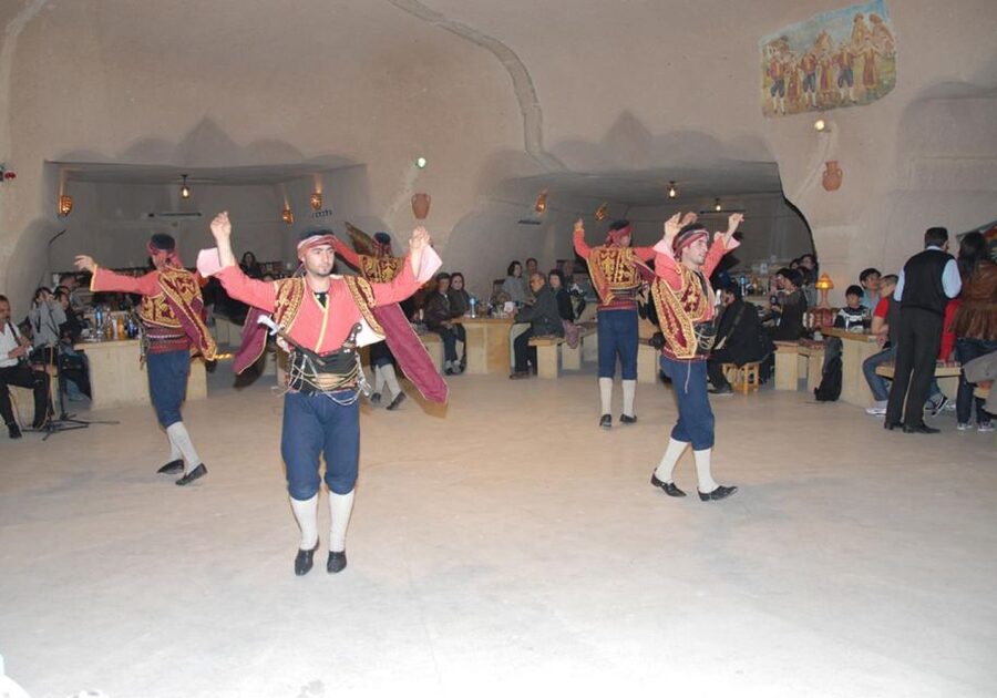 Avanos: Turkish Music and Dance Show with Dinner & Drinks - The opening: mezes, wine, and a first look at the room