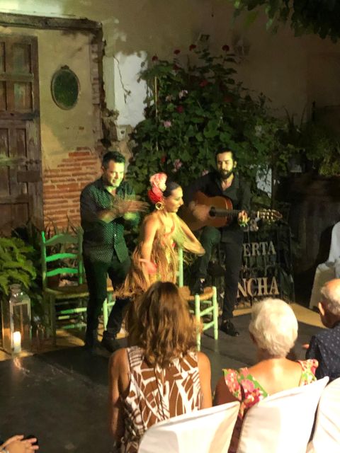 Ayamonte: Live Flamenco Show at Tablao La Puerta Ancha - Flamenco in Ayamonte’s historic center