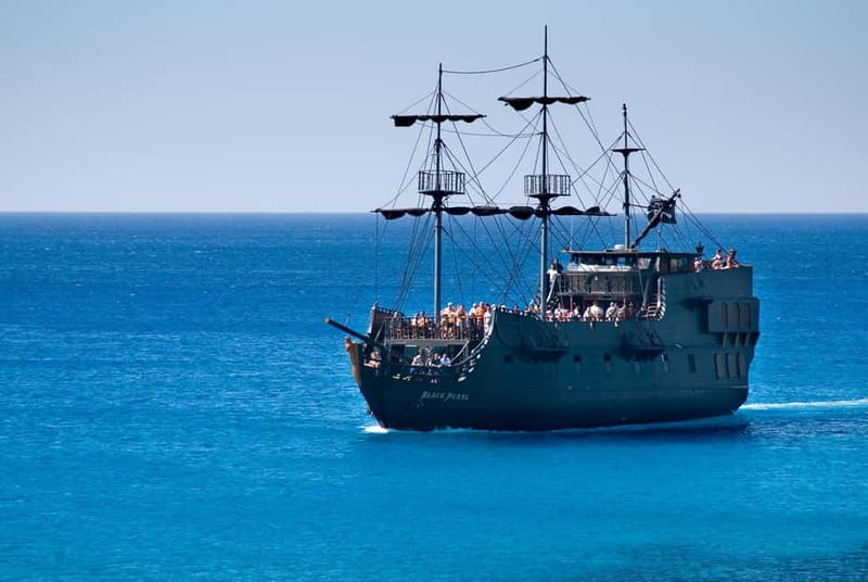 Ayia Napa: Black Pearl Pirate Boat Cruise with Cannon Show - Cannon fire and the family treasure hunt