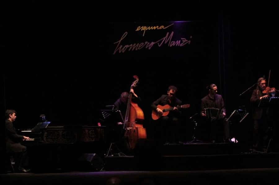 BA: Tango Show and Optional Dinner at Esquina Homero Manzi - The evening schedule, from pickup to final applause