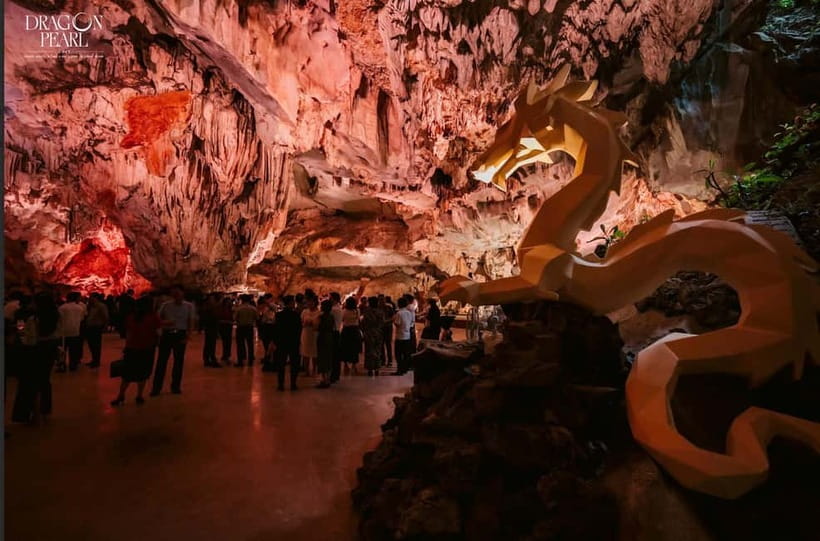 Bai Tu Long Bay: Dining Cave & Immersive Art Show - What dinner adds to the experience