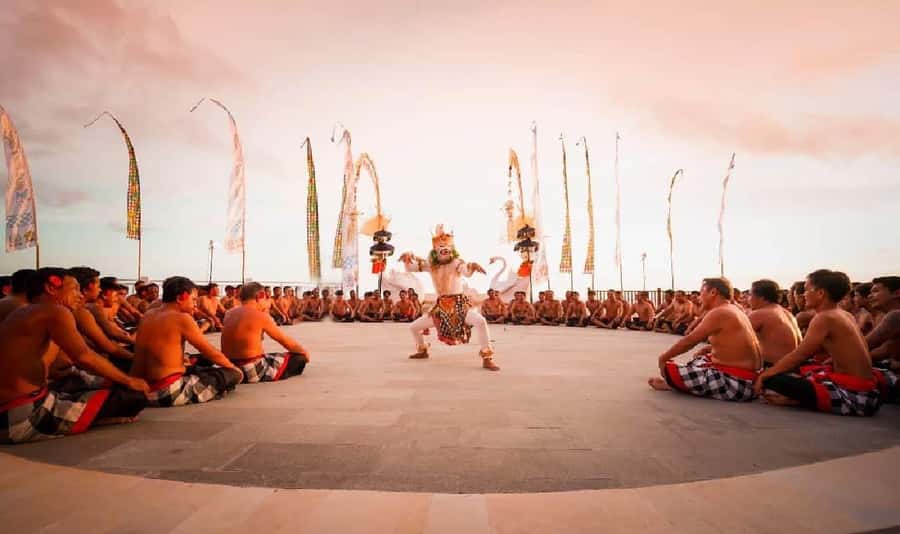 Bali: Melasti Beach Kecak Dance Show Tickets - Why the sunset and costumes earn top billing