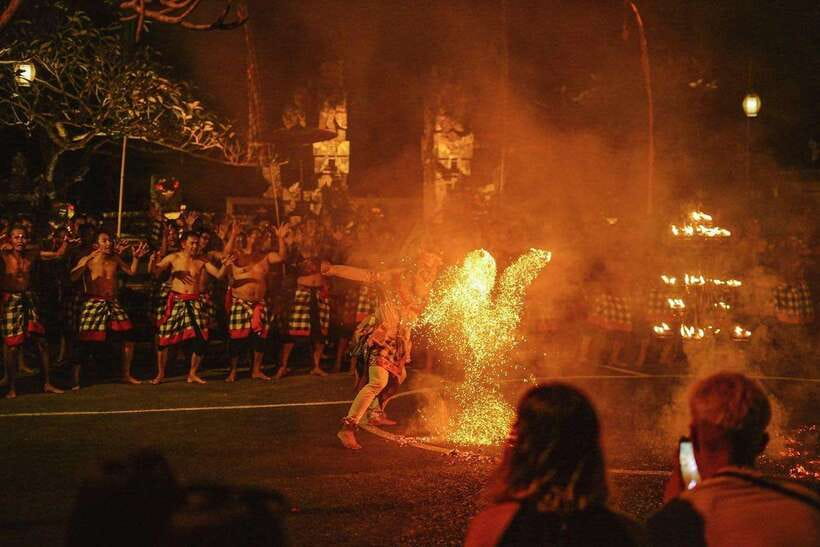 Bali: Ubud Kecak and Fire Dance Show Tickets - Four venues mean four slightly different evenings