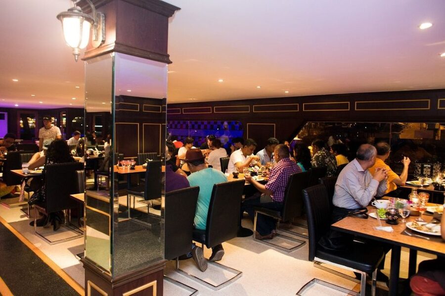 Bangkok: 2-Hour Dinner & Shows on White Orchid River Cruise - Buffet dinner: plenty of choice, modest expectations