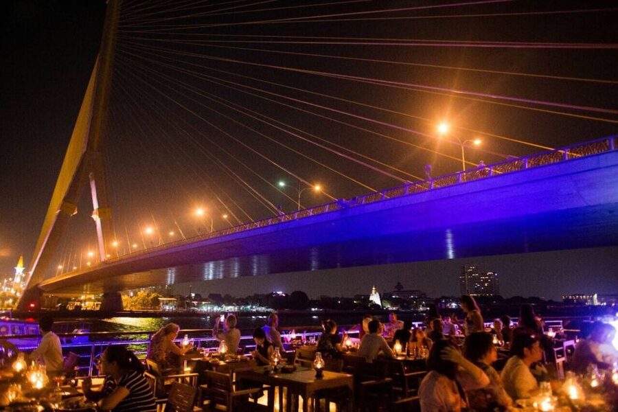 Bangkok: 2-Hour Dinner & Shows on White Orchid River Cruise - Live music, cabaret, and the top deck