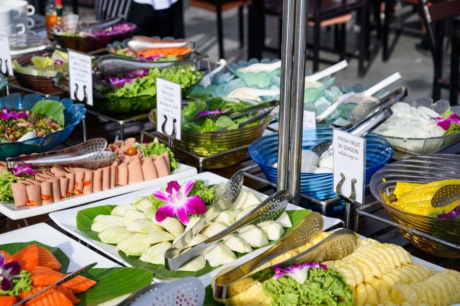 Bangkok: Calypso Cabaret & Dinner Cruise with Hotel Transfer - What the buffet and boat atmosphere mean for you