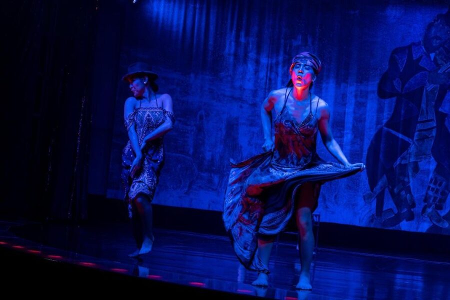 Bangkok: Calypso Cabaret & Dinner Cruise with Hotel Transfer - Calypso Cabaret from 7:45 to 8:55 PM