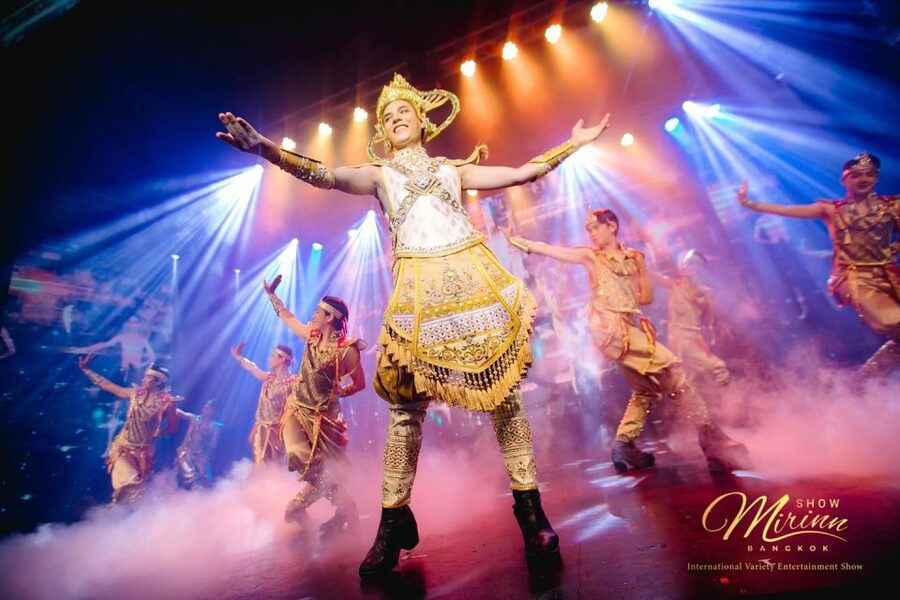 Bangkok: Mirinn Theatre Cabaret Show Admission Ticket - Muay Thai, comedy, and the variety factor