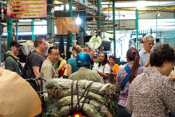 "Bangkok Walking Hopping Tour" show city’s historic sights are located. - Who will get the most from this experience