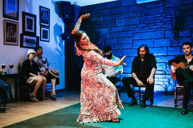 Baraka Triana. Flamenco show with drink - How the $32.65 price measures up