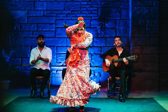 Baraka Triana. Flamenco show with drink - The most memorable part: seeing the effort up close