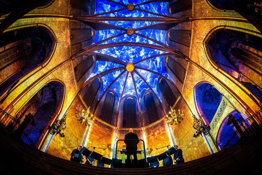 Barcelona Basilica: Immersive Light and Sound Show - LUMINISCENCE - Why the live music matters in this building