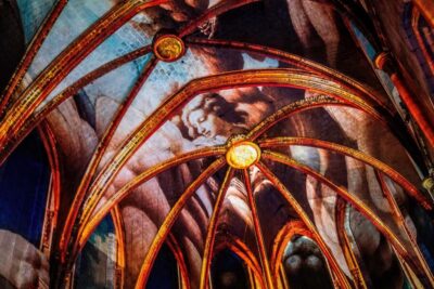 Barcelona Basilica: Immersive Light and Sound Show – LUMINISCENCE