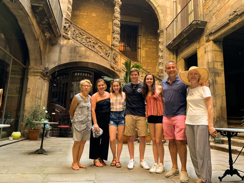 Barcelona: City Tour & Flamenco Show with Wine & Tapas - What the $141 price really buys