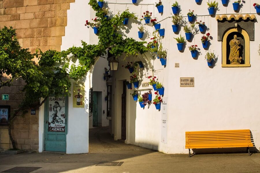 Barcelona: Flamenco Show with Dinner at Tablao de Carmen - Key points to know before booking